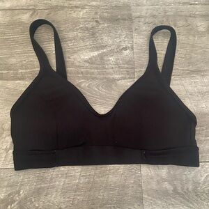 UNIQLO X Alexander Wang Heattech Sports Bra